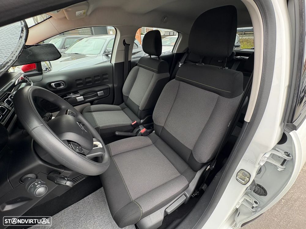 Citroën C3 1.2 PureTech Shine - 10