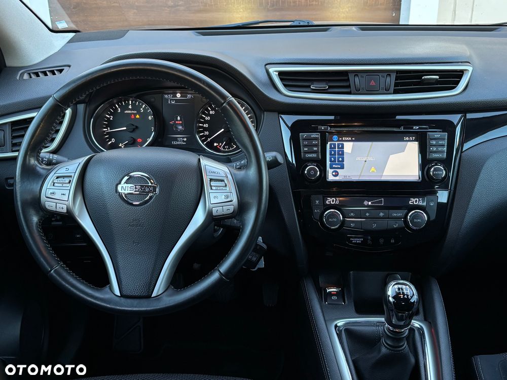 Nissan Qashqai 1.2 DIG-T N-Connecta - 26