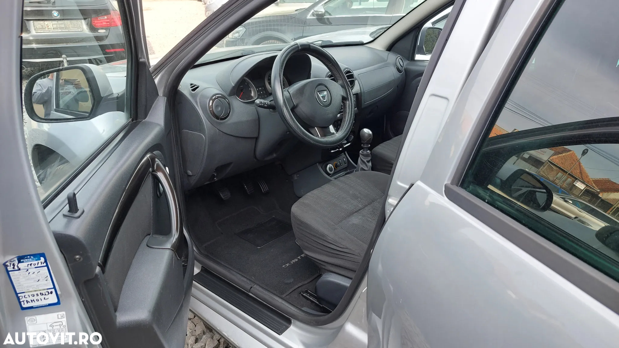 Dacia Duster 1.5 dCi 4x4 Laureate - 10