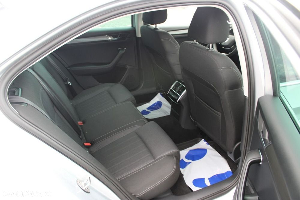 Skoda Superb - 36