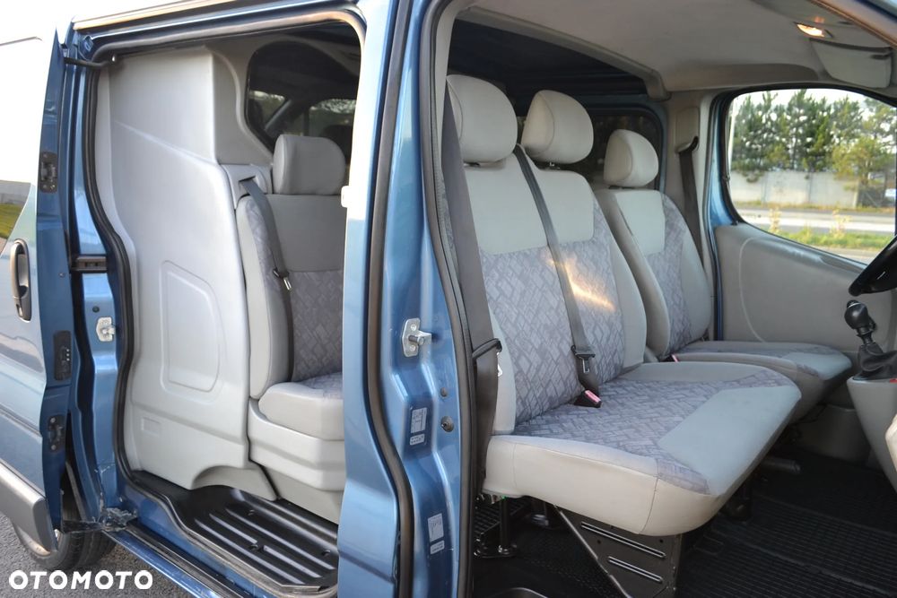 Opel Vivaro - 21
