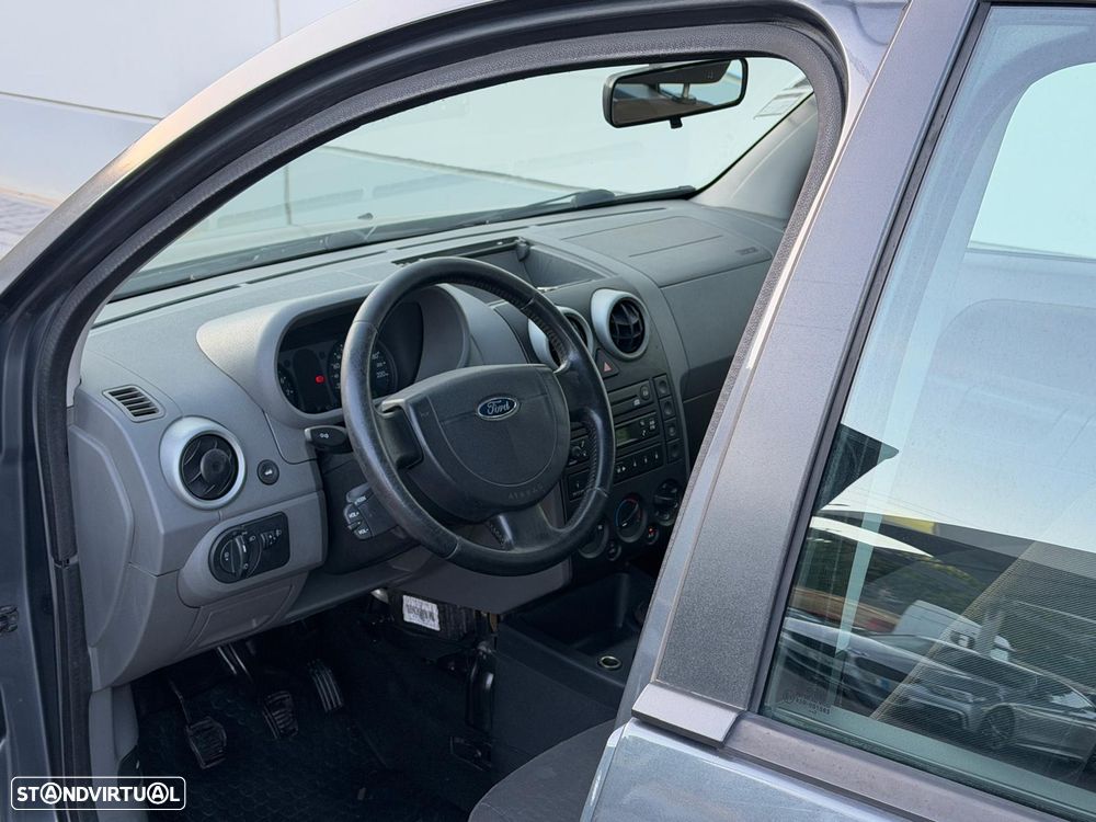 Ford Fusion 1.4 Trend - 17