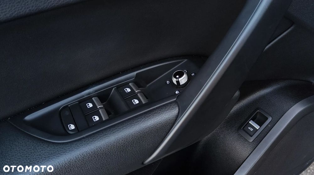 Audi Q5 40 TDI Quattro S tronic design - 20
