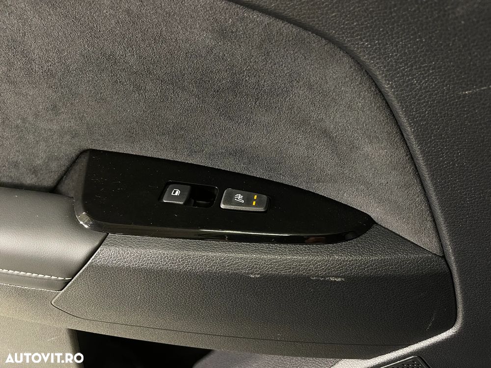 Kia Sportage 1.6 T-GDI HEV 6AT 4x2 GT Line - 19