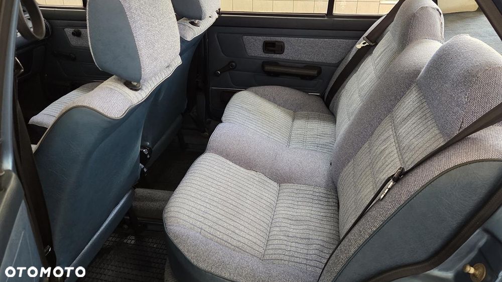 Volkswagen Jetta - 13