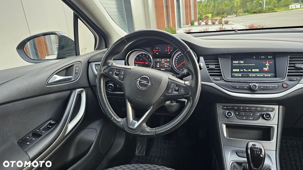Opel Astra 1.2 T Edition S&S - 18