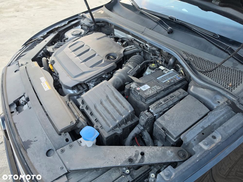 Volkswagen Passat 2.0 TDI SCR Highline DSG - 12