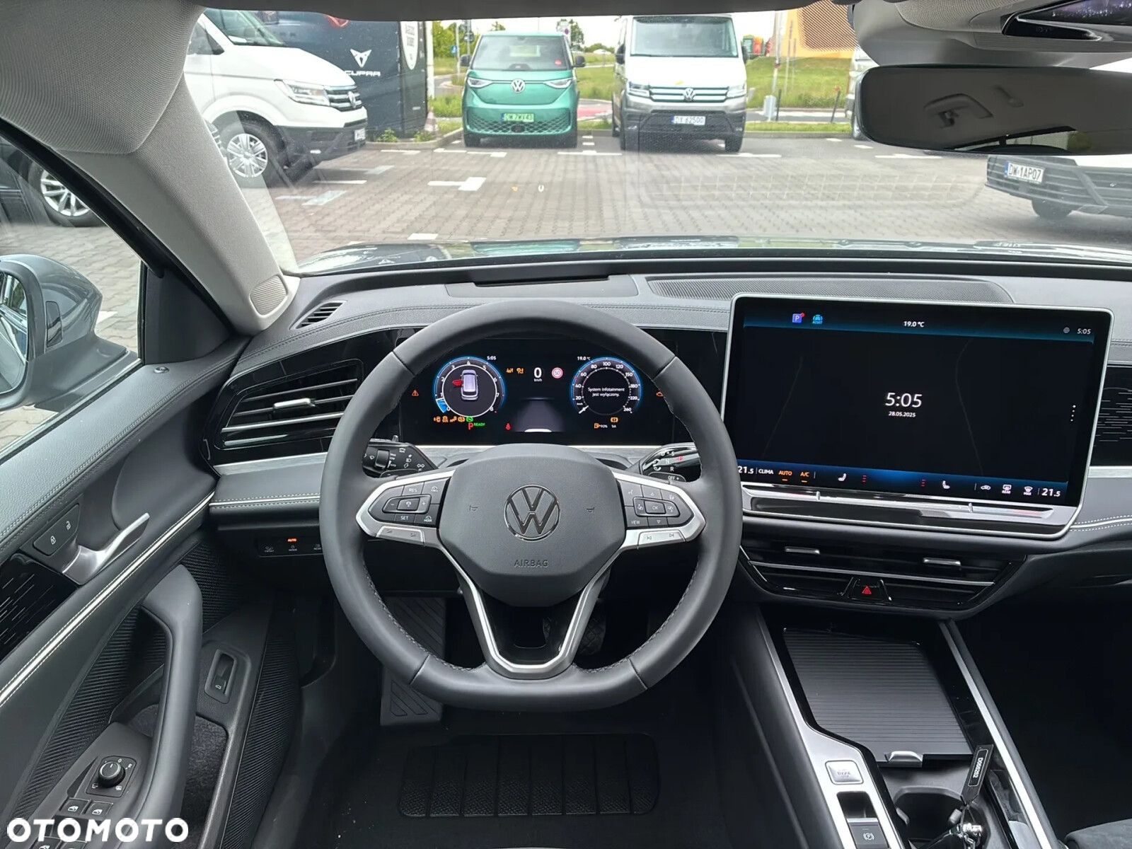 Volkswagen Passat - 13