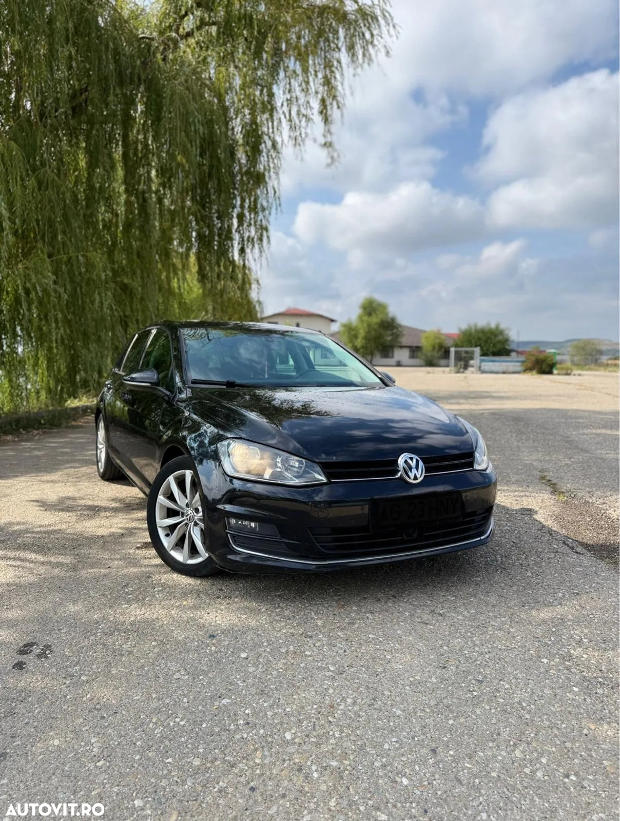 Volkswagen Golf 2.0 BlueTDI DSG Highline - 4