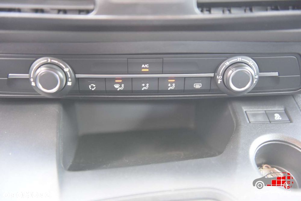 Peugeot Rifter - 29