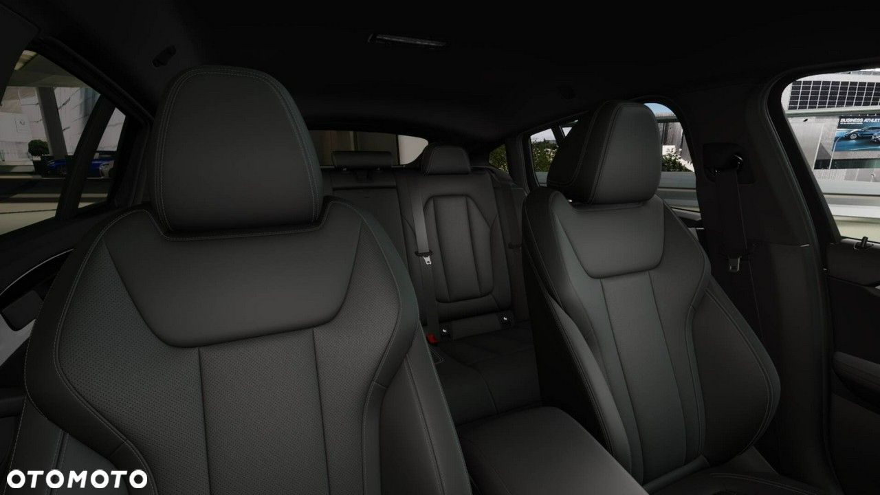 BMW X4 - 15