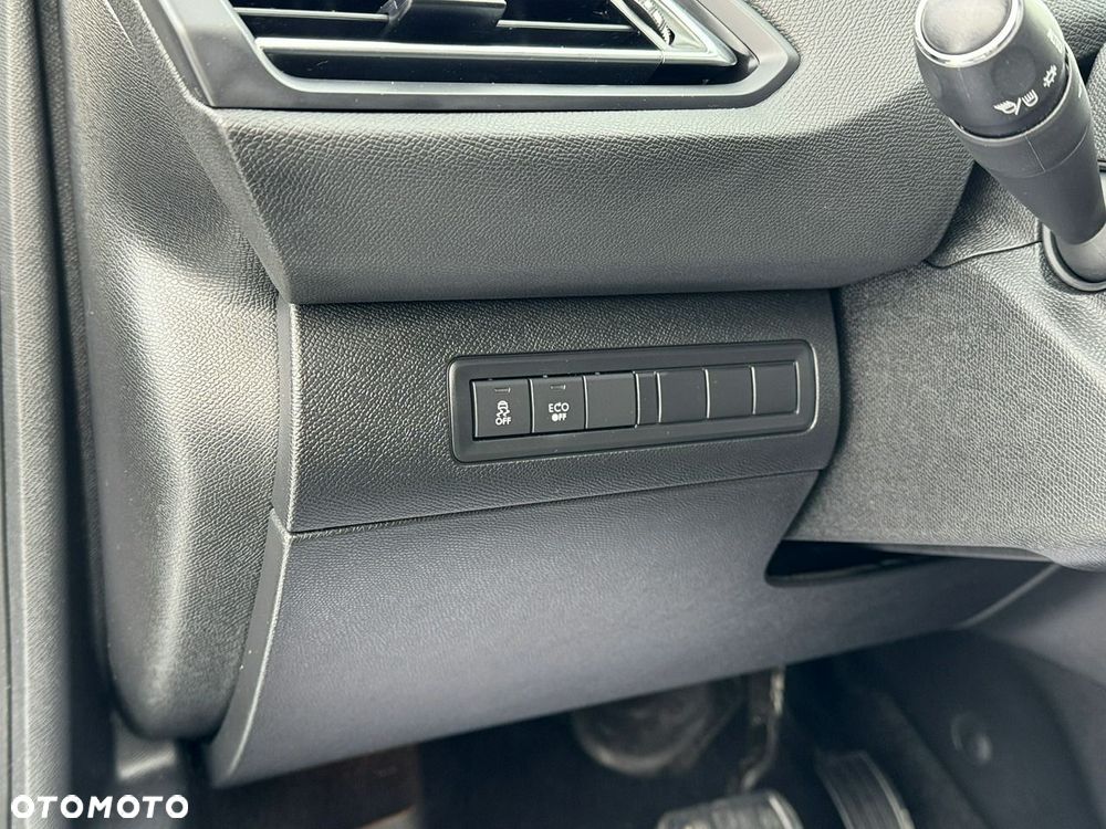 Peugeot 308 - 26