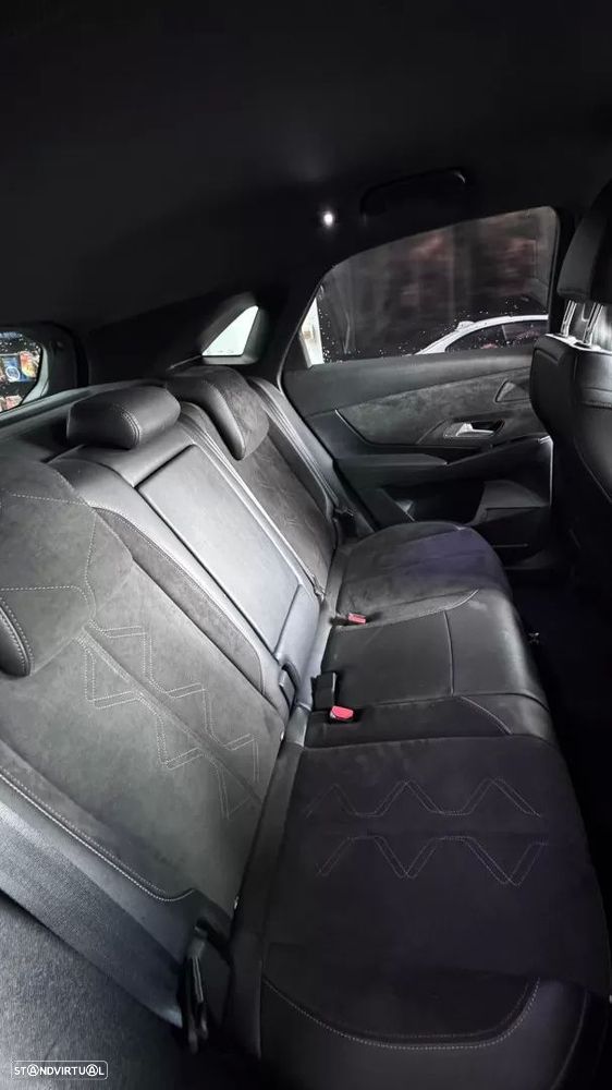 DS DS7 Crossback 1.5 BlueHDi Performance Line EAT8 - 14