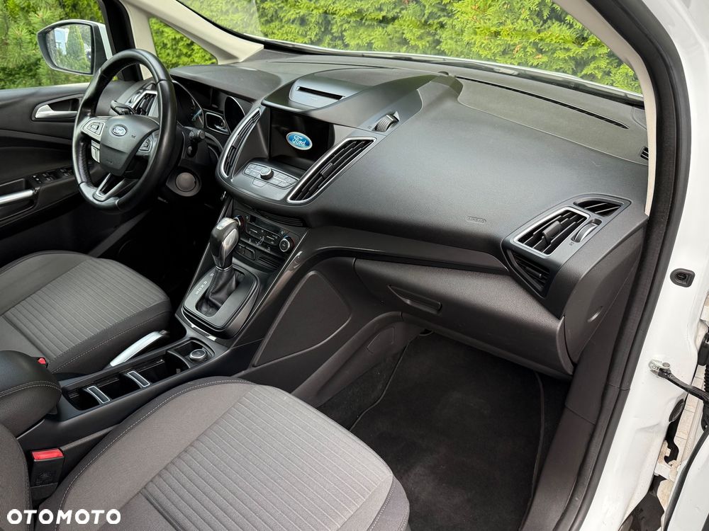 Ford Grand C-MAX - 8