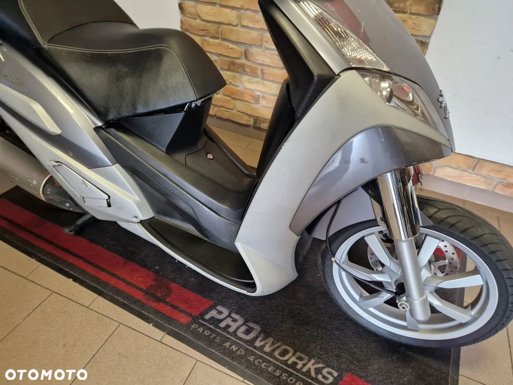 Peugeot Geopolis - 19