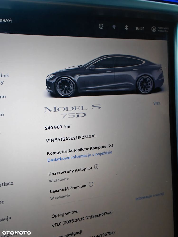 Tesla Model S - 15