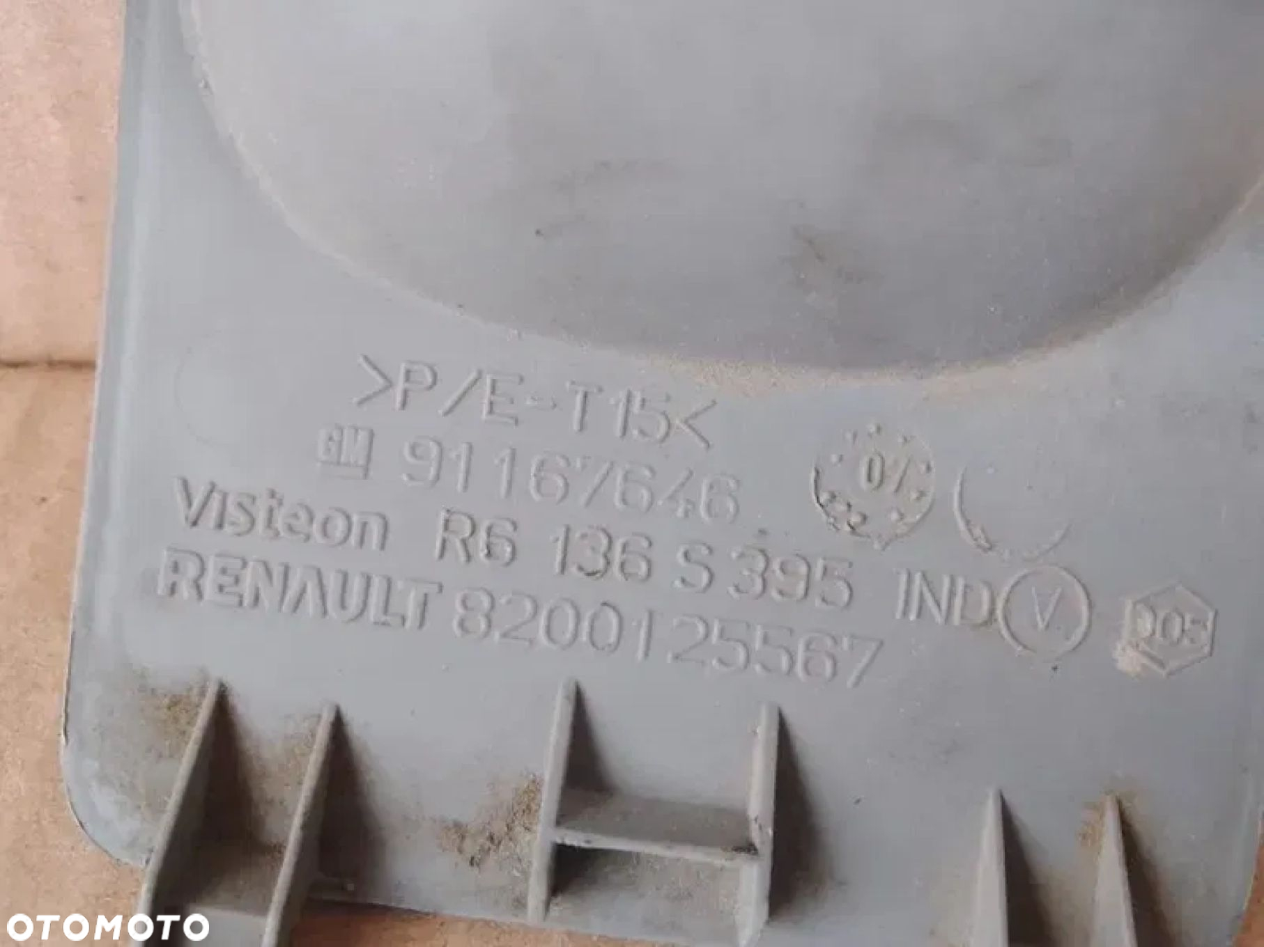 Osłona Zaślepka Konsoli Obd Renault Trafic Vivaro Primastar 01-14 8200125567 - 3