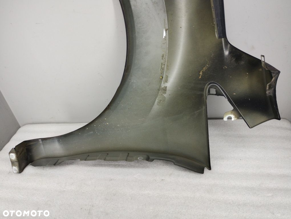 Błotnik przedni prawy Ford B-max KC - 7