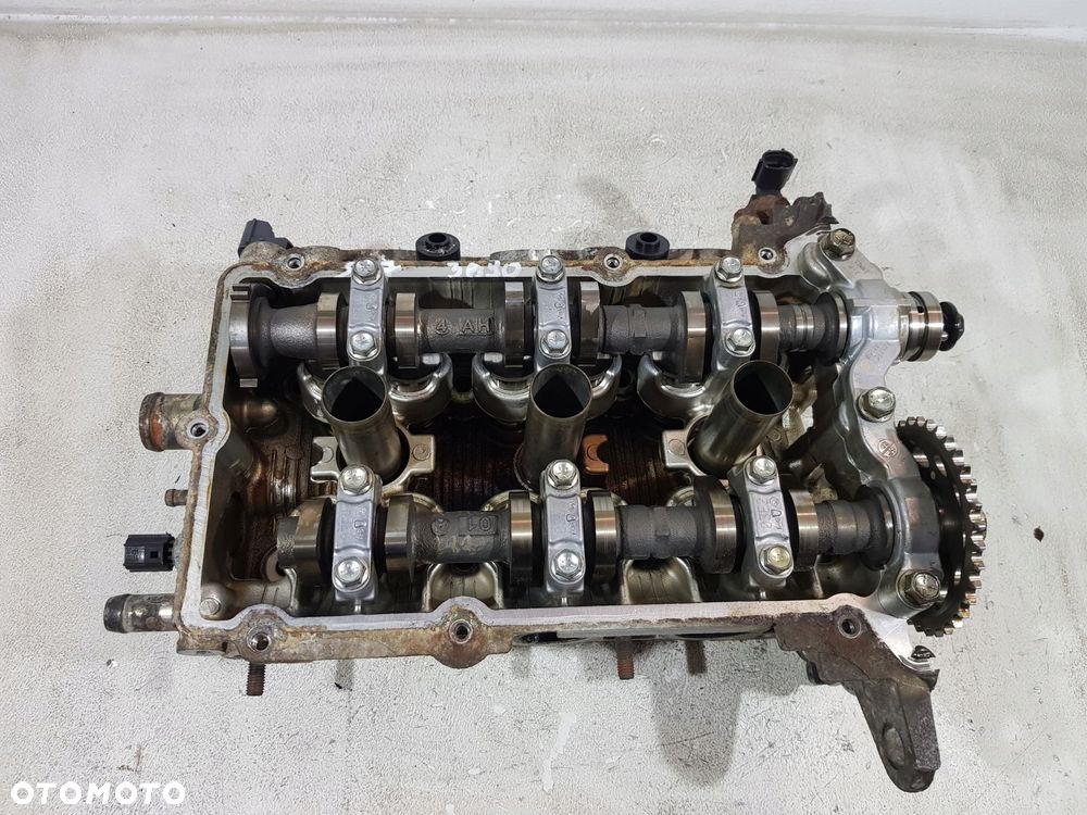 głowica silnika mitsubishi space star ii 1.0b 3a90 - 1