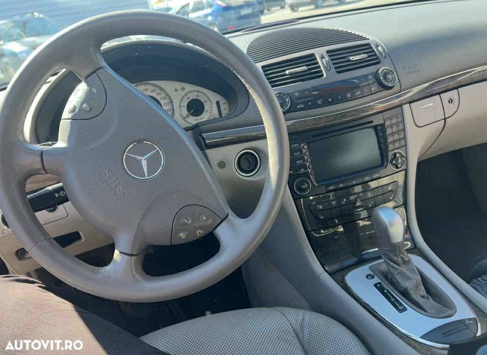 MERCEDES-BENZ E-Class 2002 — imagine 9