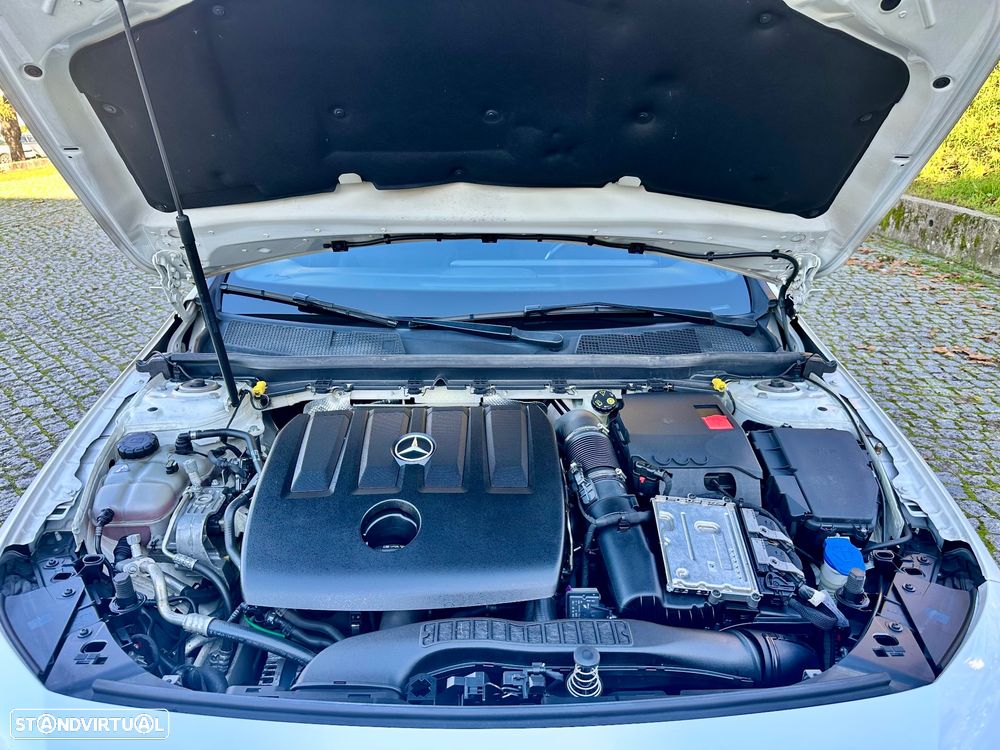 Mercedes-Benz A 180 Limousine d 7G-DCT AMG Line - 45