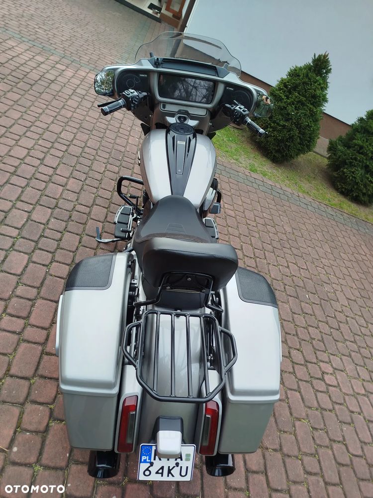 Harley-Davidson Touring Street Glide - 10