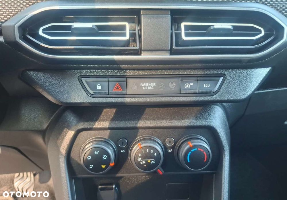 Dacia Sandero - 18