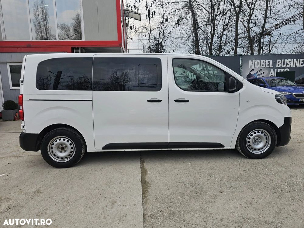 Toyota Proace 1.5 D-4D 120CP 8+1 L2H1 Base+ - 4