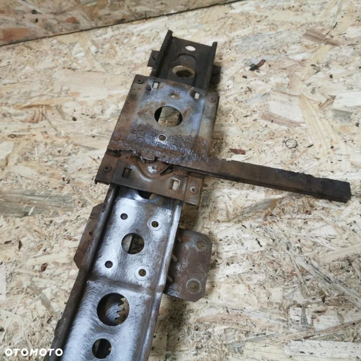 BMW E24 635CSI EUROPA PODNOŚNIKI LEWY/PRAWY SZYB TYŁ NR. 51371874606/ 51371874605 OEM - 9