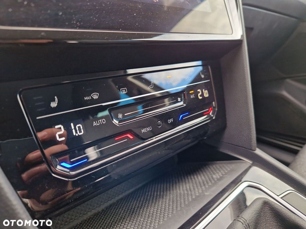 Volkswagen Passat Variant - 20