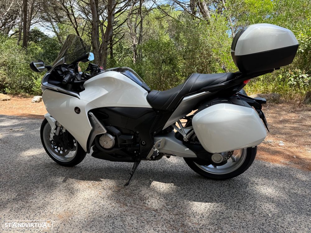 Honda VFR 1200 DCT - 22
