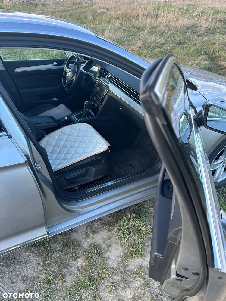 Volkswagen Passat 1.8 TSI BMT Highline DSG - 27