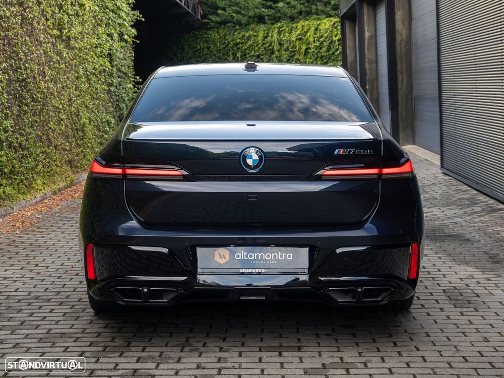 BMW 760 M760e xDrive - 15