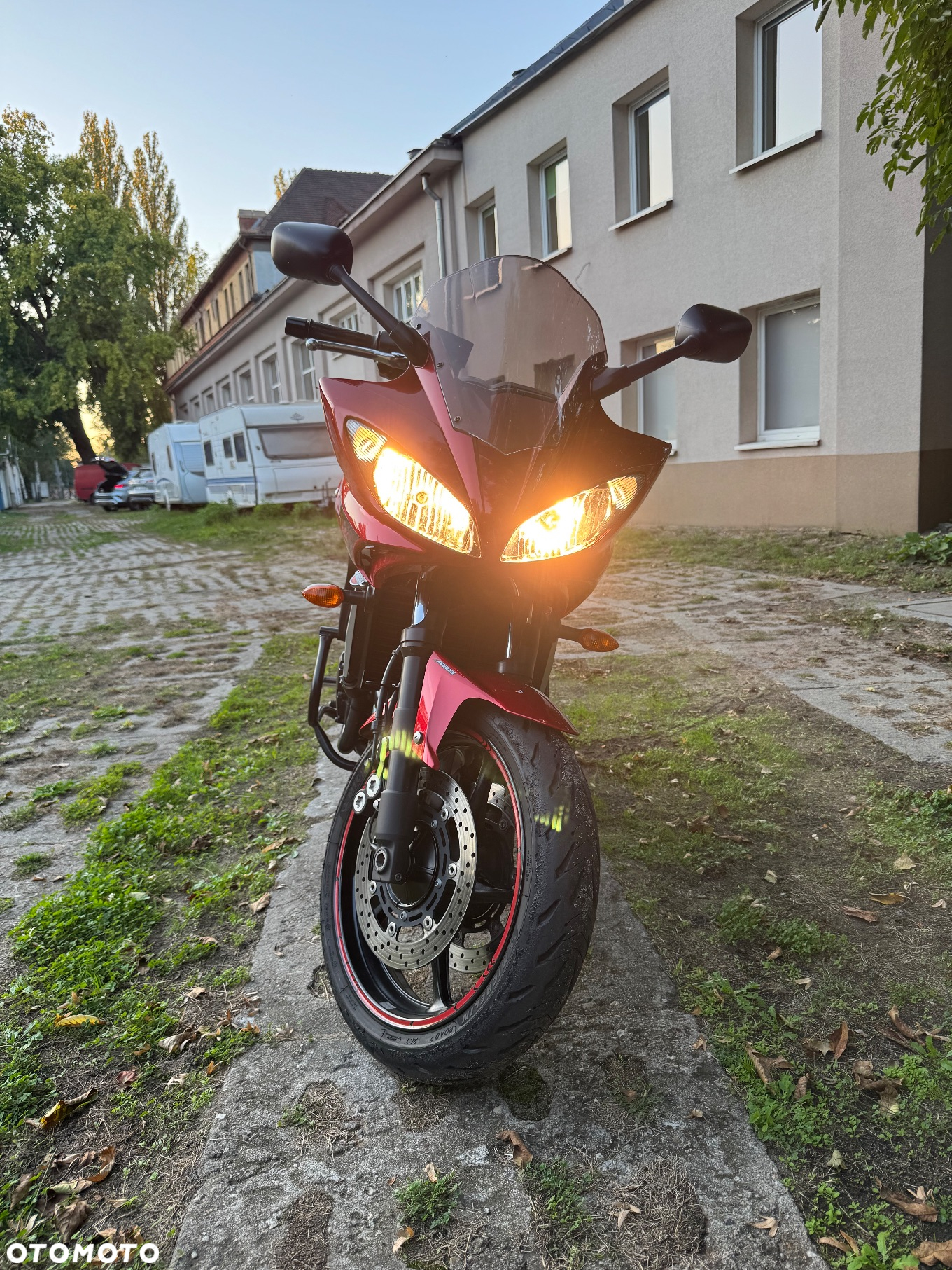 Yamaha FZ6 - 12