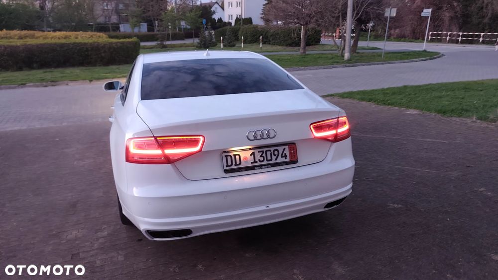 Audi A8 4.2 FSI Quattro tiptronic Langversion - 19