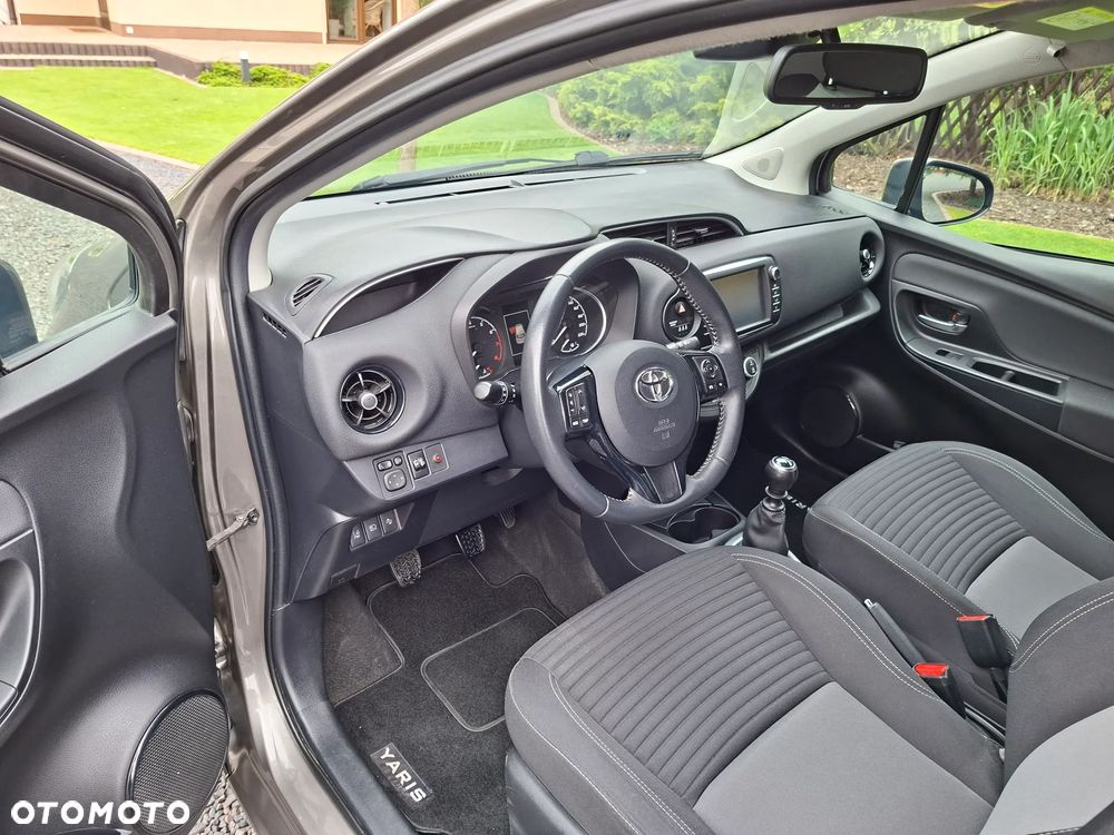 Toyota Yaris 1.5 Selection - 9