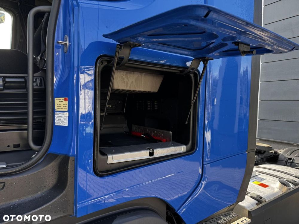 Scania R 450 A4x2LA - 14