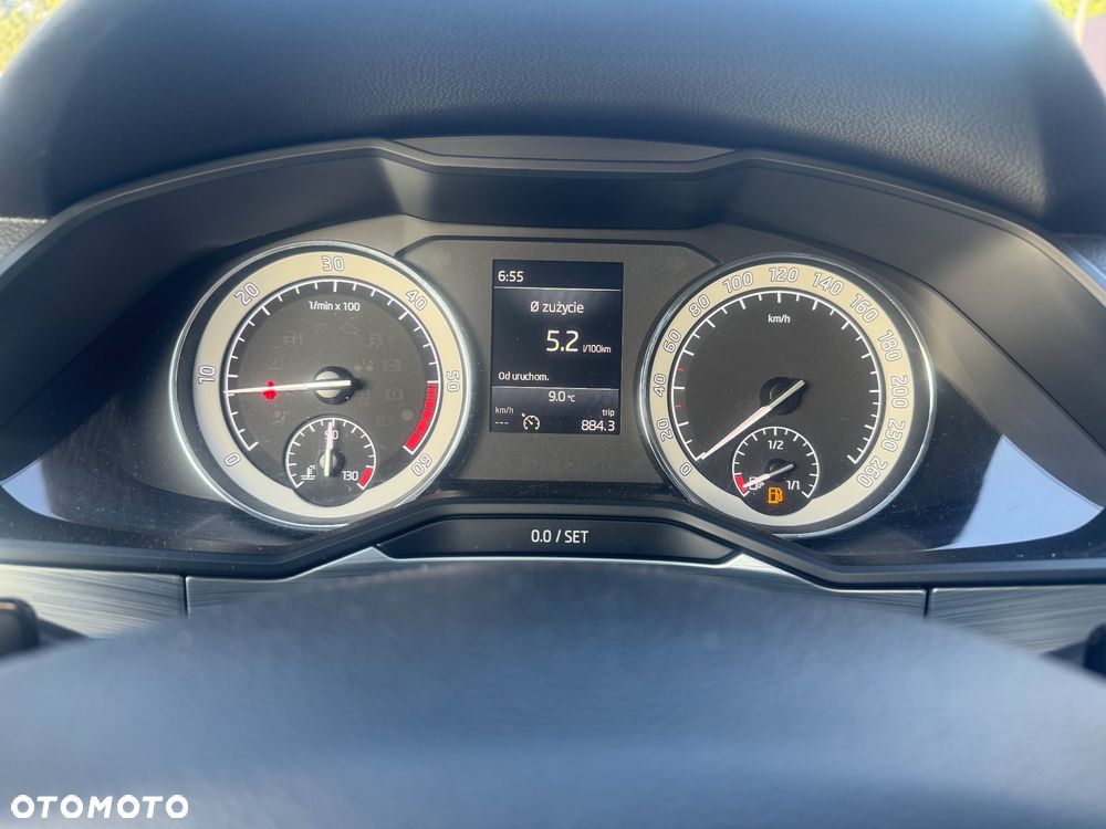 Skoda Superb 2.0 TDI Ambition - 10