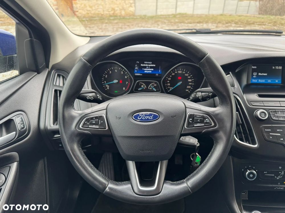 Ford Focus - 22