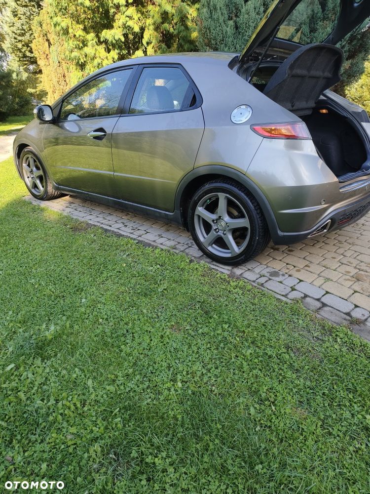Honda Civic - 2