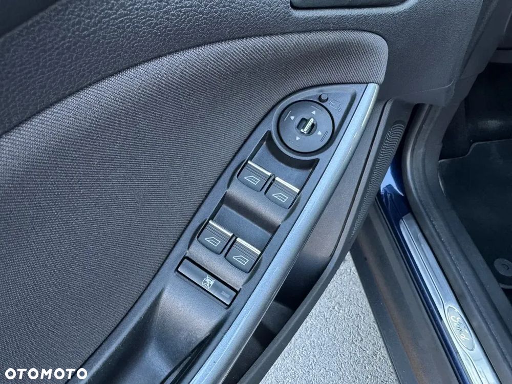 Ford Focus 1.6 EcoBoost Titanium - 15