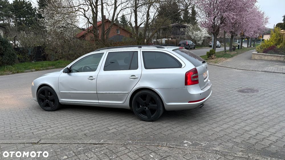 Skoda Octavia 2.0 TDI RS - 3