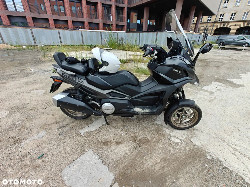 Kymco CV3 - 7