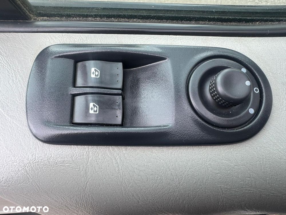 Opel VIVARO L2H1 Długi Klima Elektryka Skóry Dubel Kabina 6os Brygadówka Hak - 10