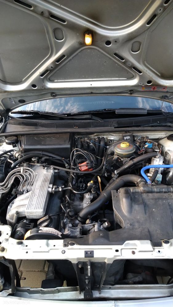 Audi 80 2.3 E - 23