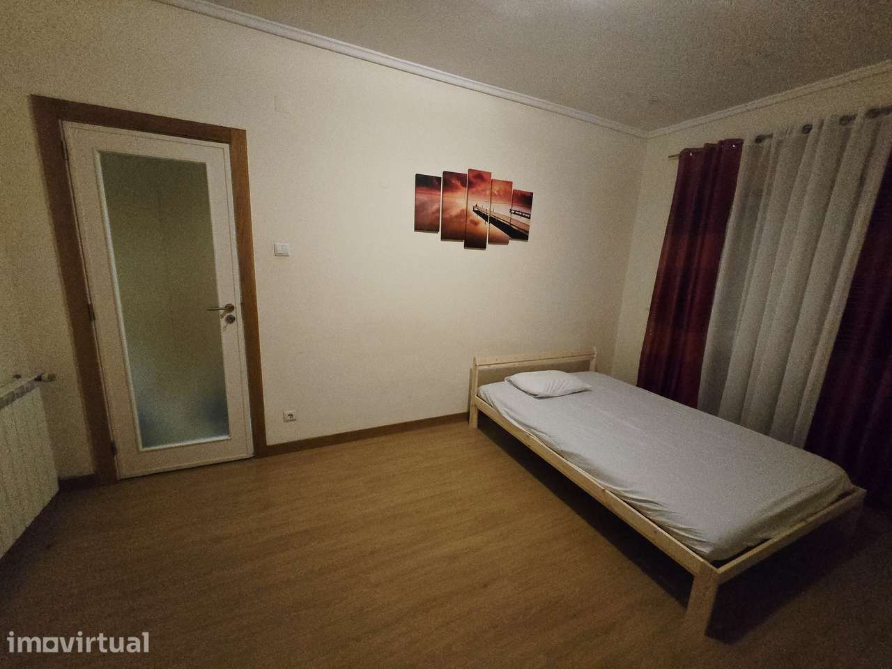 Quarto Mobilado para Arrendar na Buraca | 5 Min. das Portas de Benfica - Grande imagem: 3/11