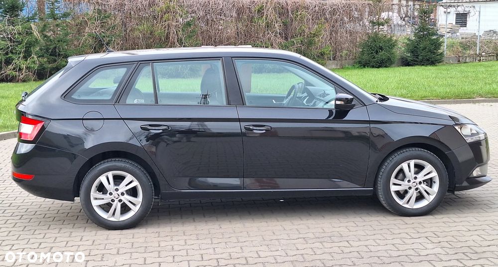 Skoda Fabia 1.0 TSI Ambition - 6