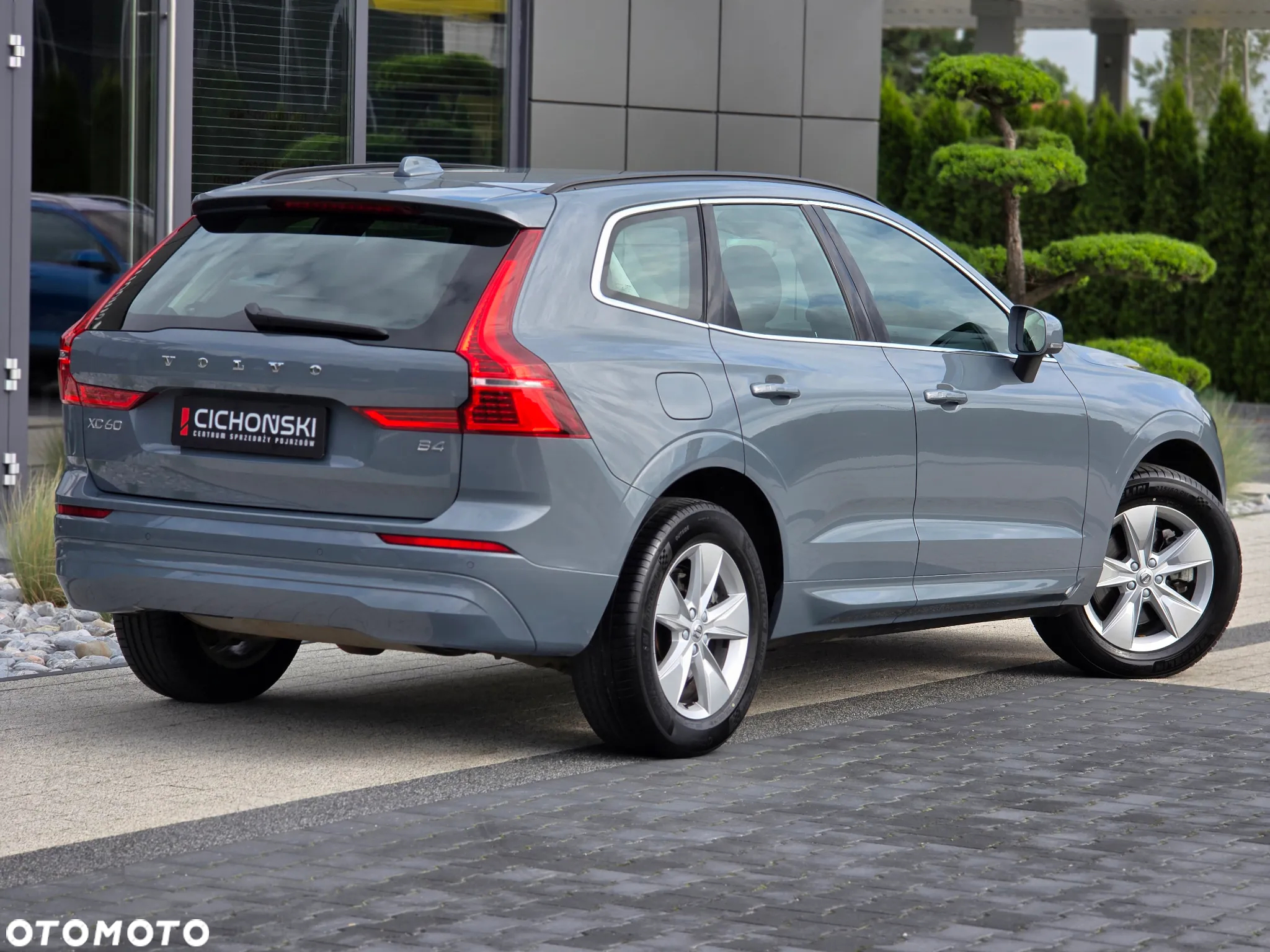 Volvo XC 60 T4 Momentum Pro - 7
