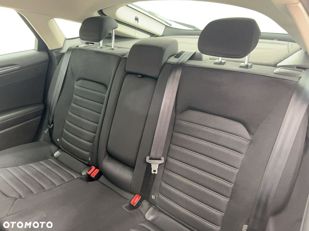 Ford Mondeo 2.0 EcoBlue Titanium - 12