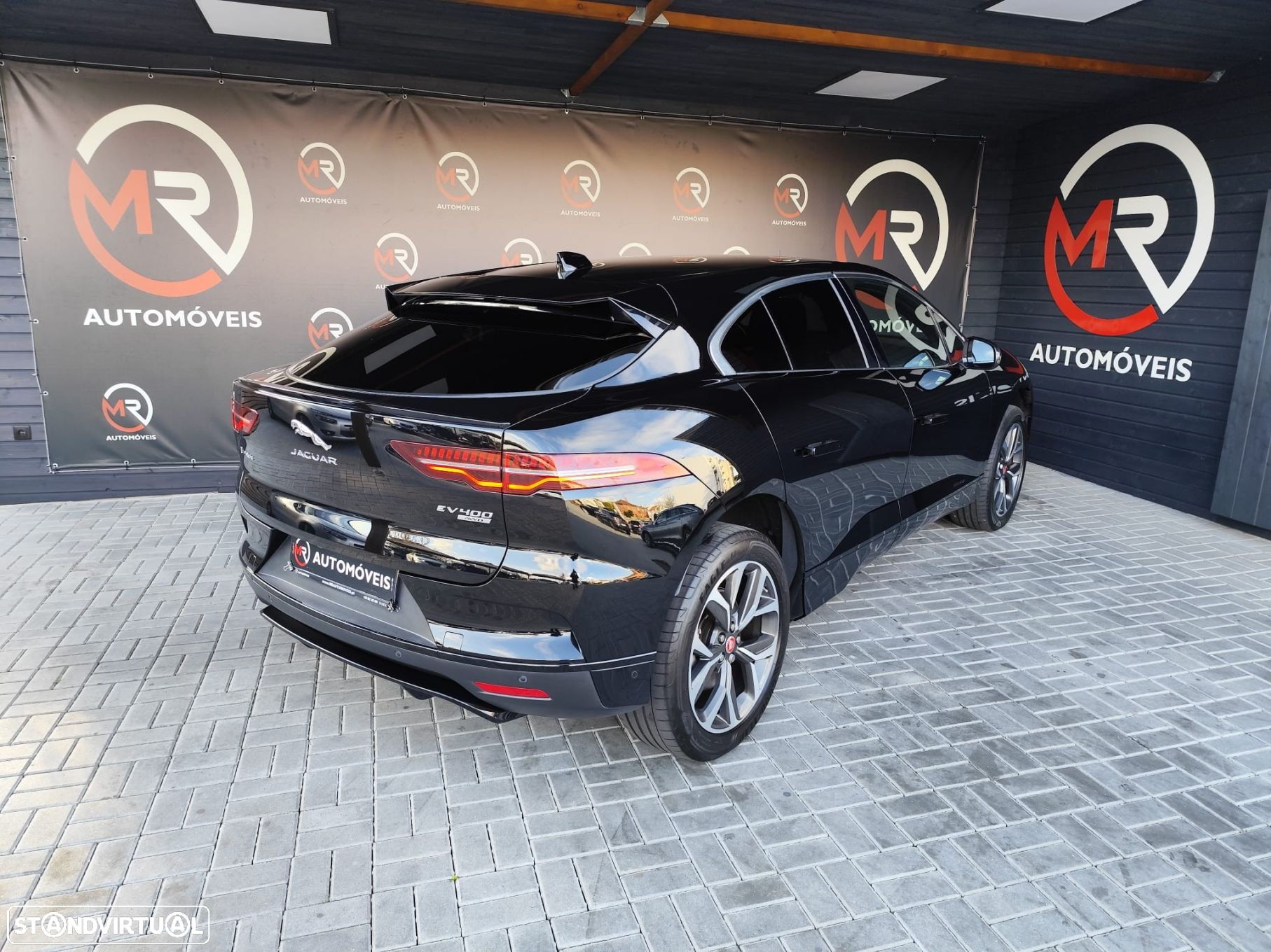 Jaguar I-Pace - 9